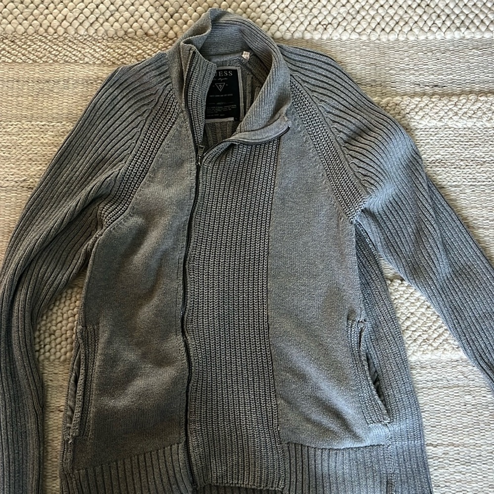 Men’s Large Guess Grey Zip Sweater / Jacket with Pockets